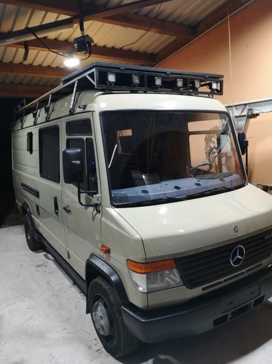 Ventilation grilles for the front door Mercedes Vario ( set / 2 pcs ).jpg