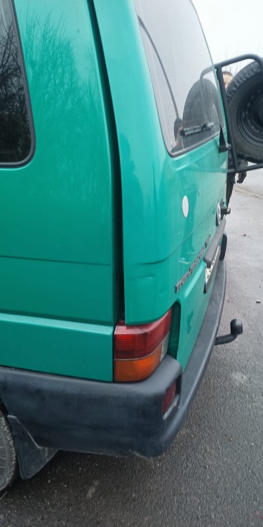 Parking ventilation / airlock VW T4 / T5 / T6.jpg